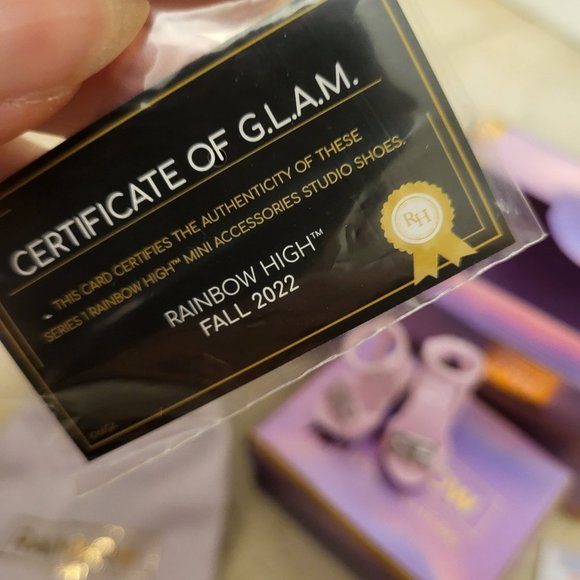 Rainbow High Mini Accessories Studio Violet Pumps - Picture 7 of 12